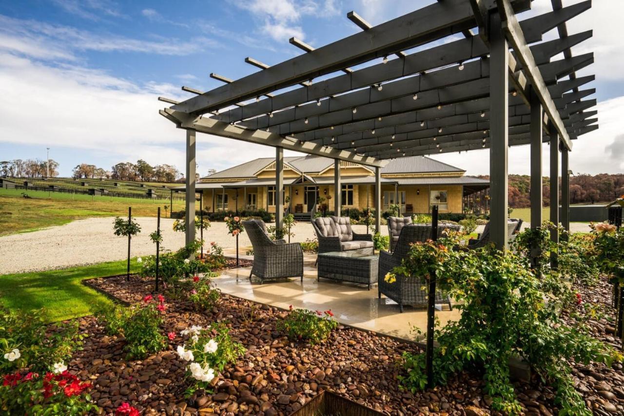 Tallawarra Homestead Tonimbuc Экстерьер фото